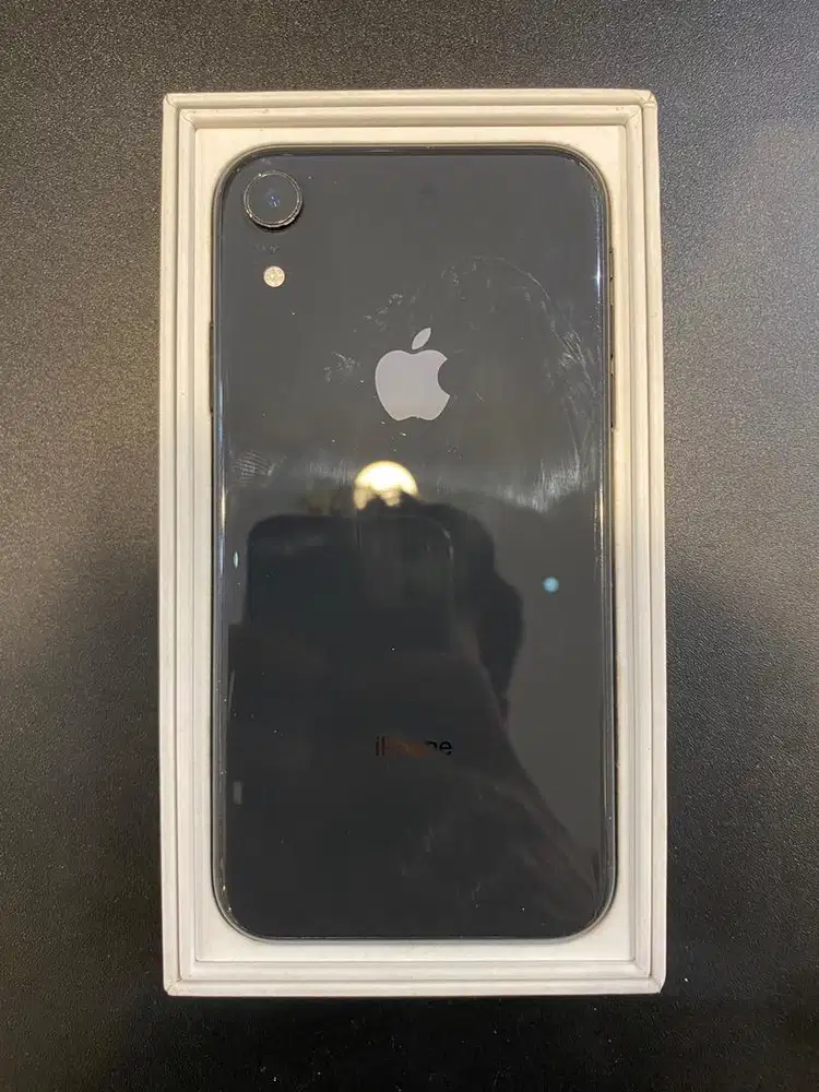 Iphone xr 64gb ibox terima cash dan kredit