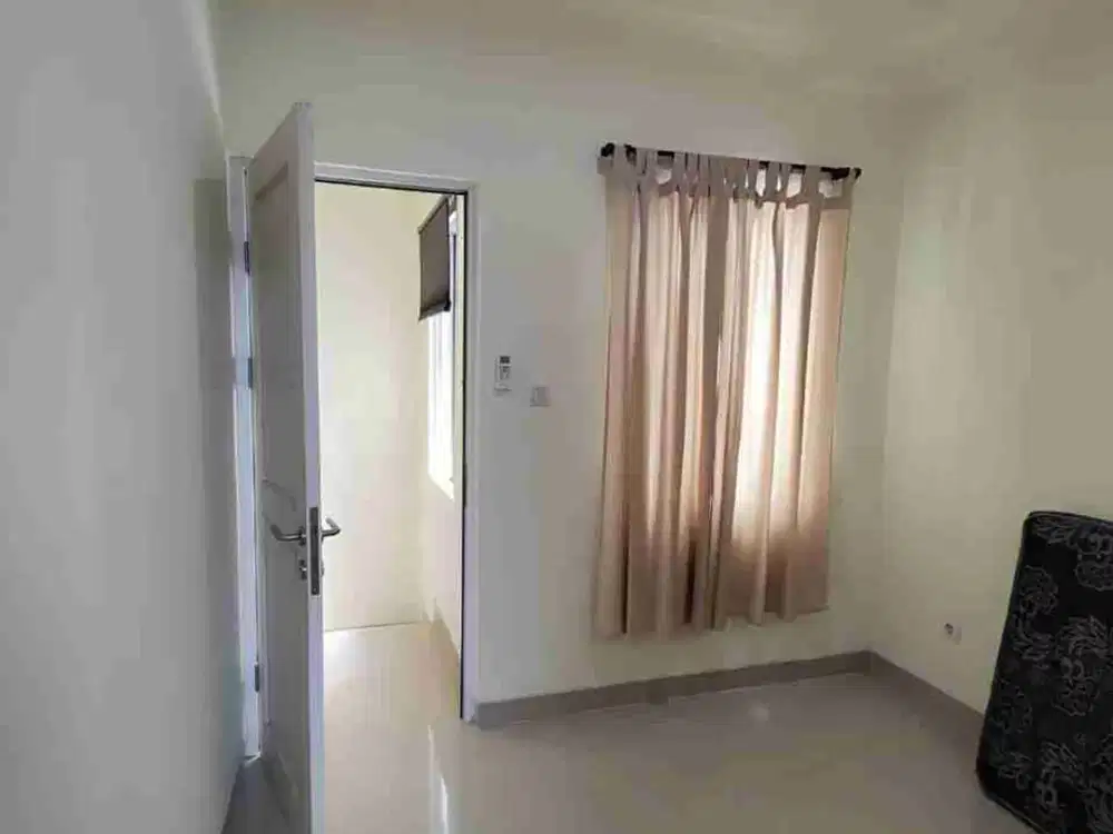 DIJUAL ATAU DISEWA RUMAH MALIBU GADING SERPONG