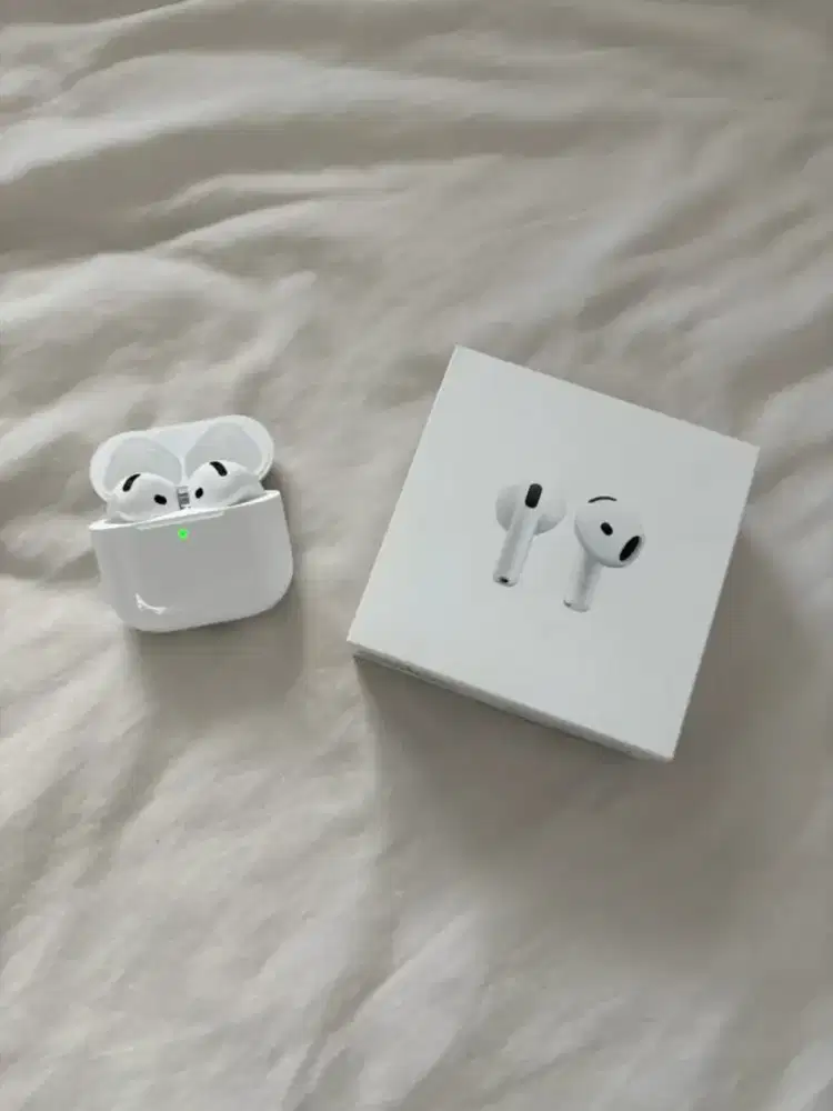AIRPODS GEN 4 NEW SEGEL GARANSI BLIBLI