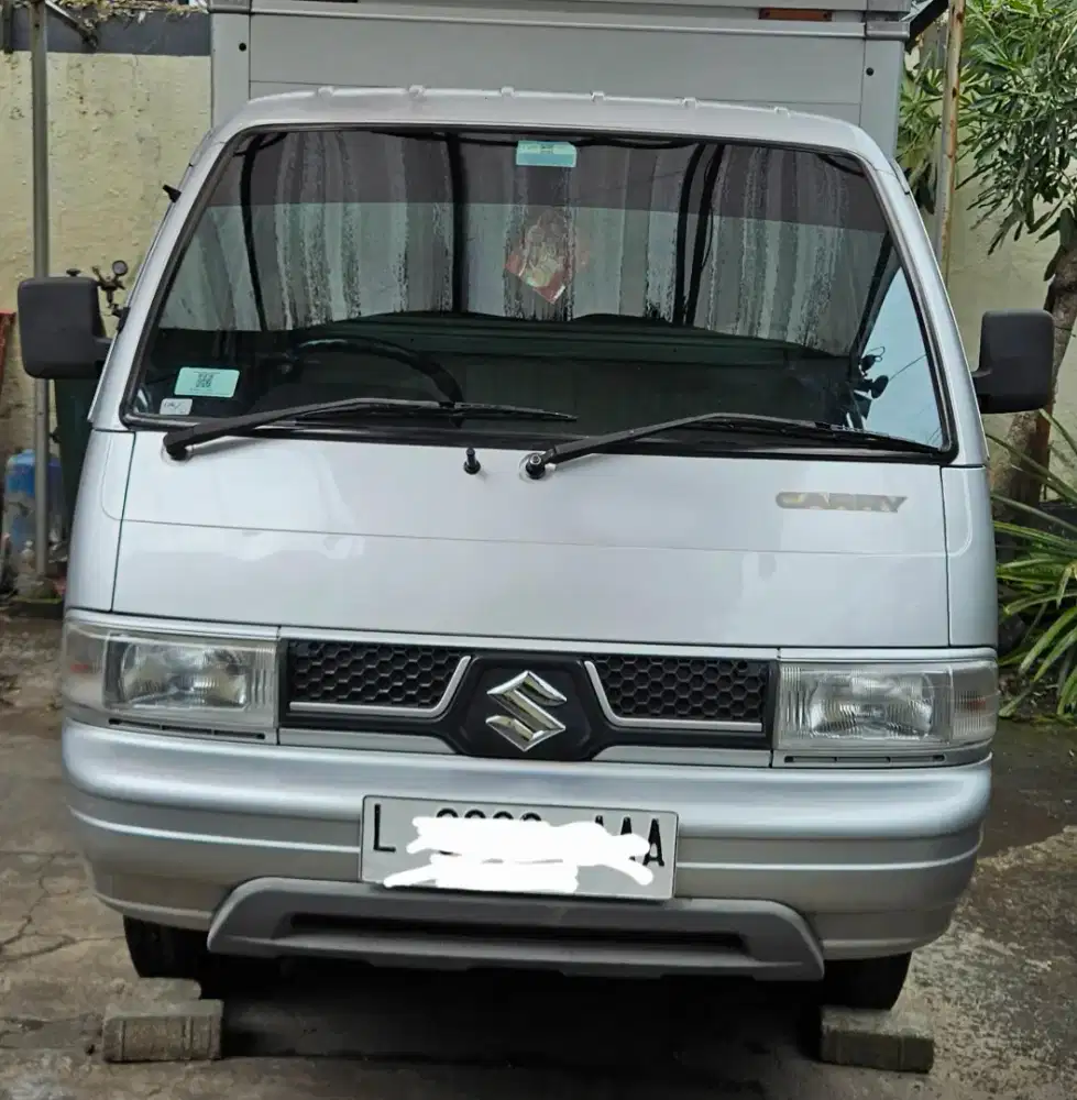 Futura 1.5 AC  semibox  2017 tgn1drbaru platL silver met ors cat istw