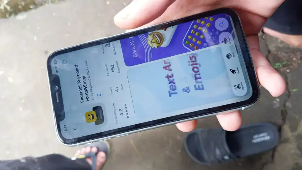 iPhone 11 64gb harting buka harga 3,5 nego bensin