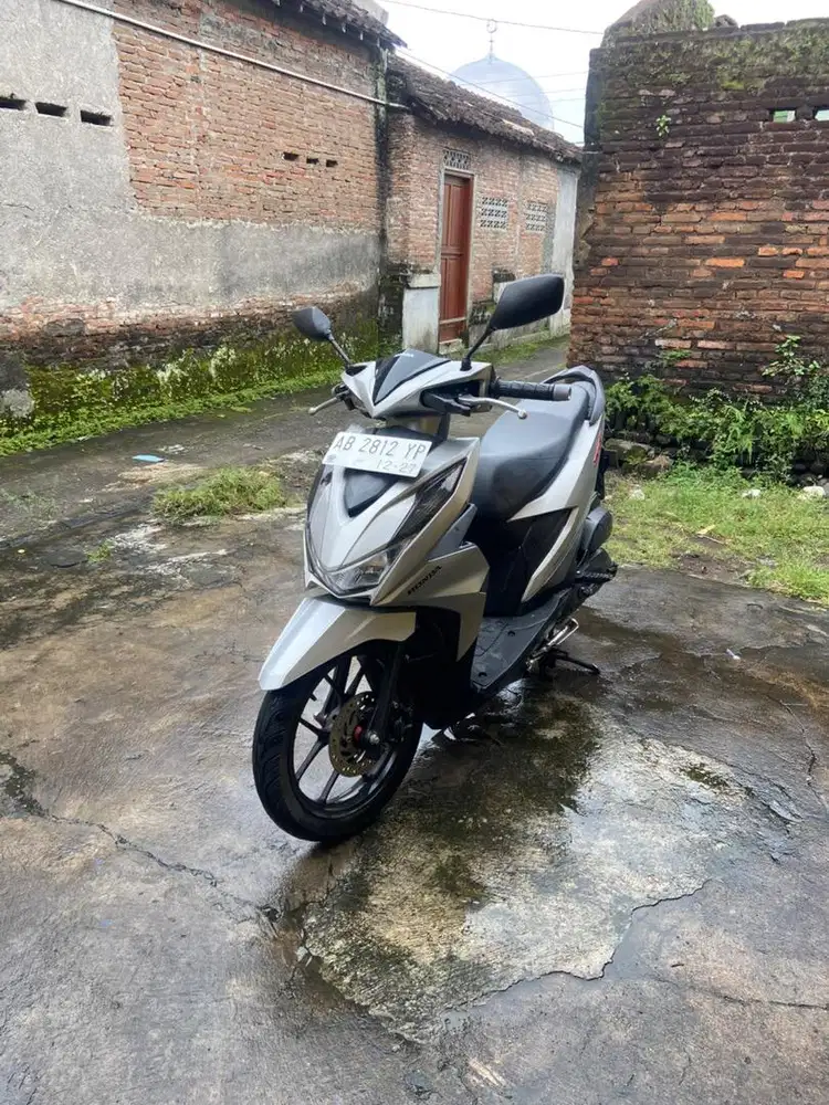 Beat deluxe tahun 2022