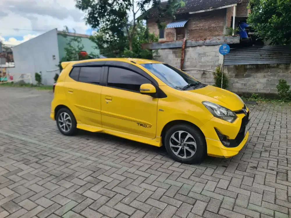 [DP5JT] AGYA TRD 1.2 AT KUNING