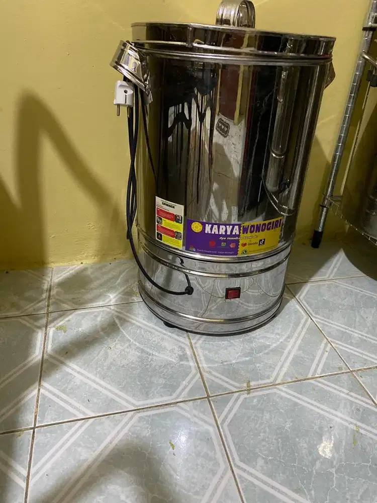 Mesin peniris minyak