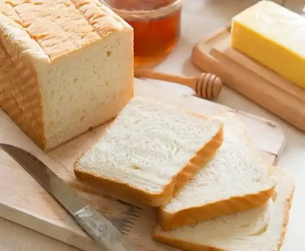 Dibutuhkan Crew Toko Roti