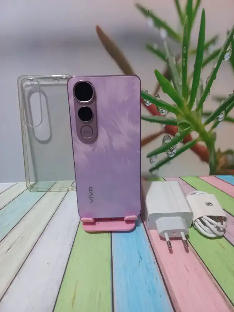 JUAL HP VIVO V50 LITE NFC RESMI SPEK 8/256 MULUS  GARANSI 29/6 2026