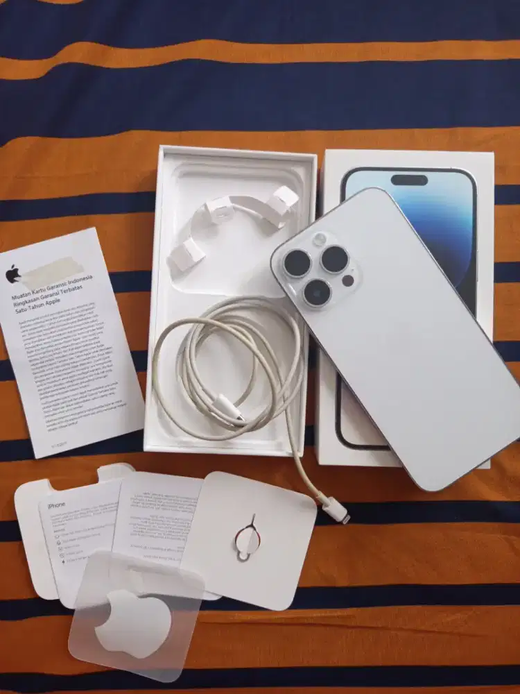 Iphone 14 promax 128 ibox like new (pribadi) white