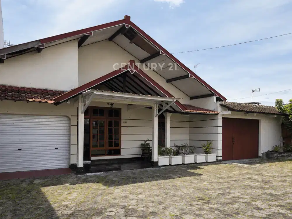 Rumah Dengan Tanah Luas 789m2 Di Kota Jogja Dekat Malioboro