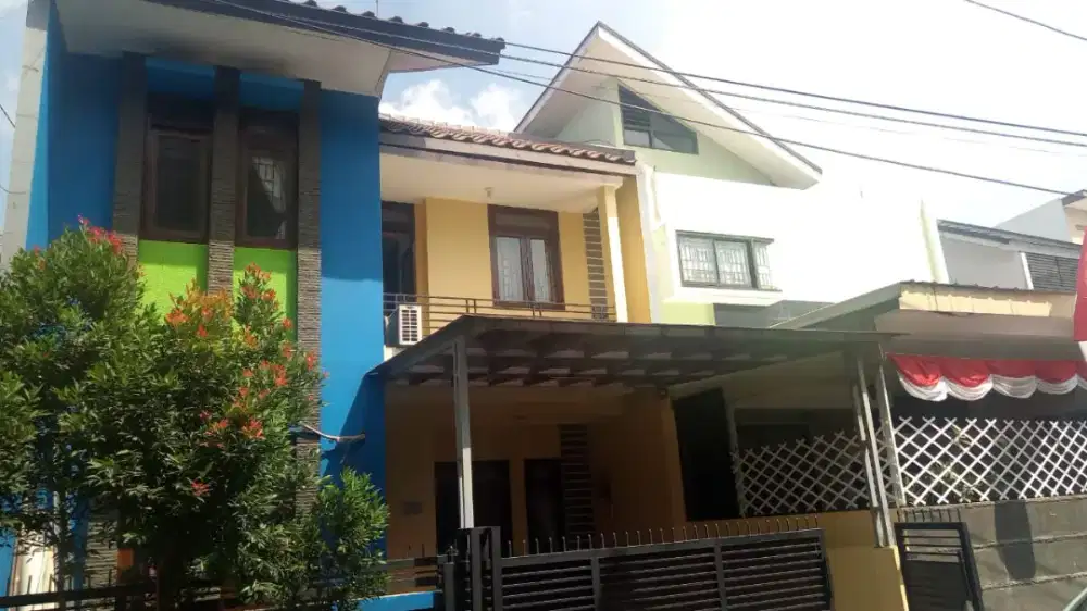 Dijual/Disewakan  Rumah Pasar Rebo