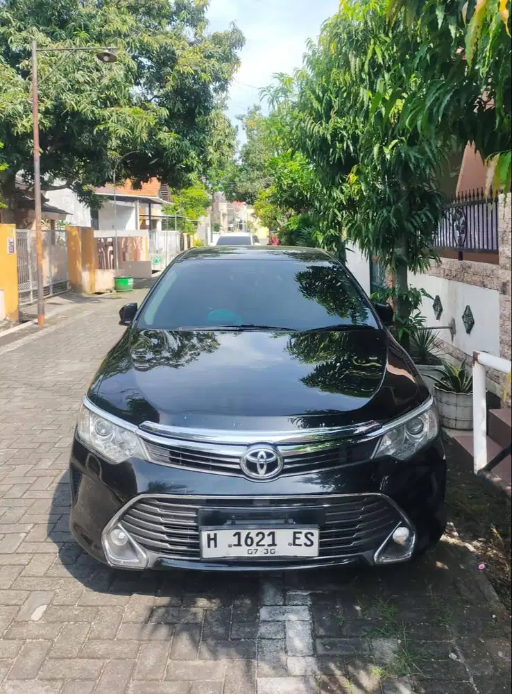 Toyota Camry 2.5 V Bensin-AT 2015