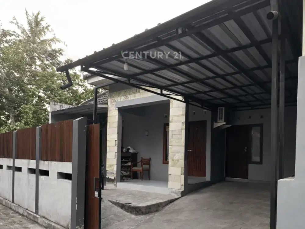 Rumah 3 Kamar Tidur Di Jalan Godean Dekat Malioboro Harga Murah