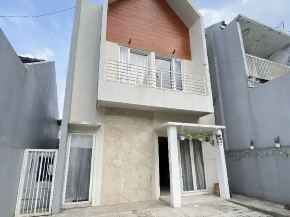 Dijual Rumah Siap Huni Area Kampus Prestisius di Lowokwaru Malang