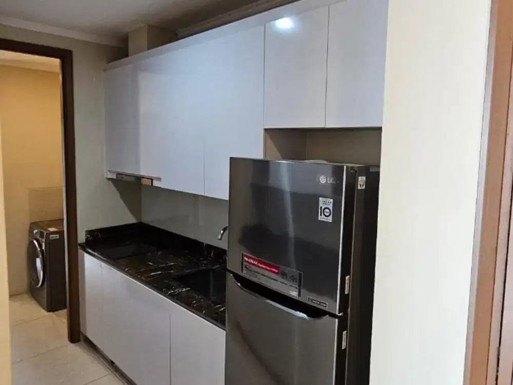 Di Jual Condominium taman Anggrek Residence 3 Bedroom Semi Furnish