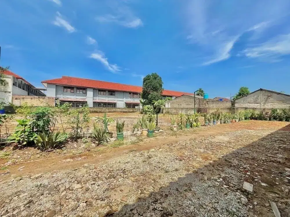 Disewa Tanah Kavling Strategis di Jalan Raya Limo Depok