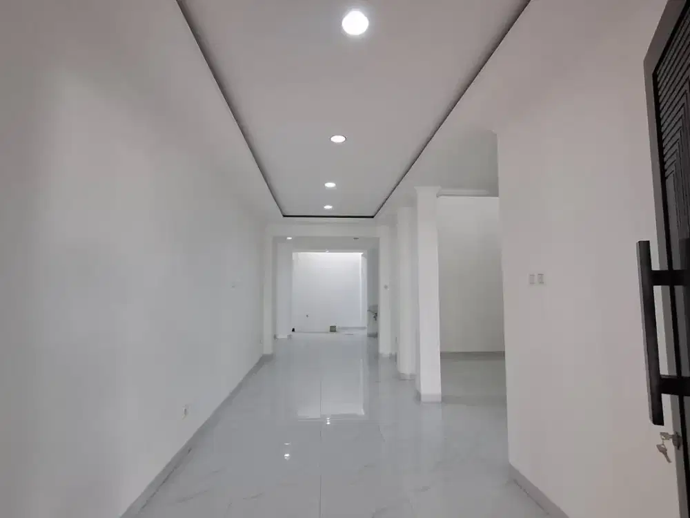 RUMAH MURAH BNAGUS 3 LANTAI RANGKA BAJA RINGAN KOTA WISATA CIBUBUR JAKARTA TIMUR