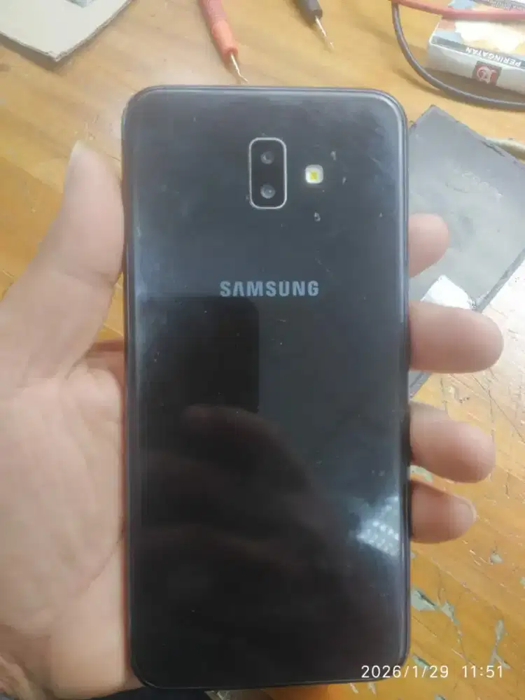 Di jual samsung j6 plus 4G