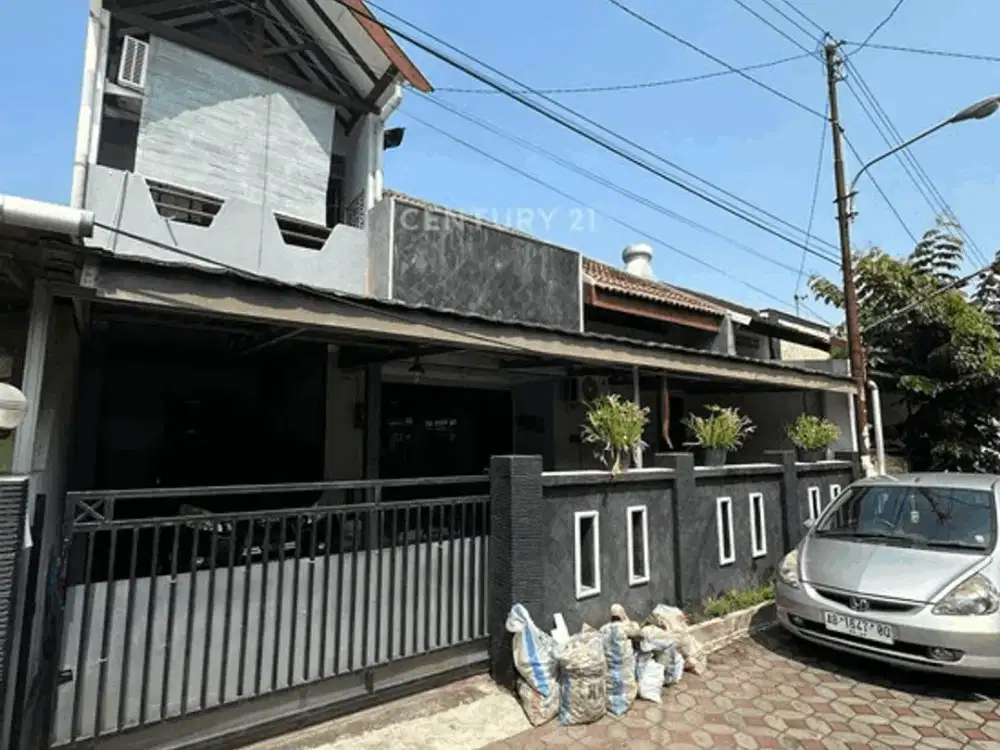 Rumah 2 Lantai Dengan Halaman Belakang Di Mergangsan