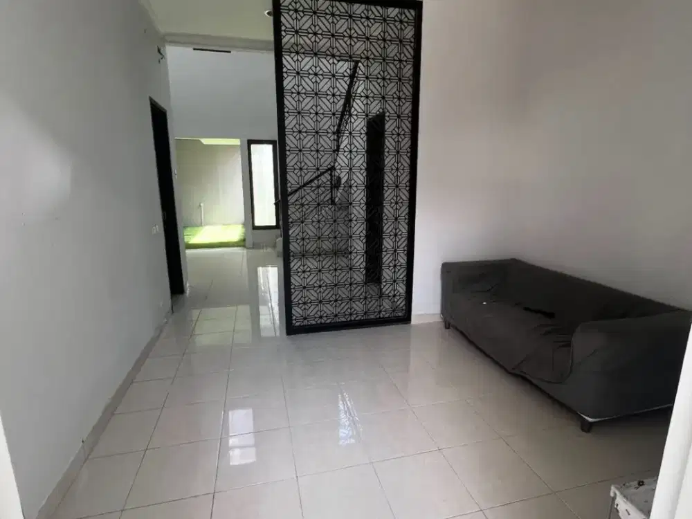 DIJUAL RUMAH Di Cluster Newton, Gading Serpong 2 lantai Uk 7x18