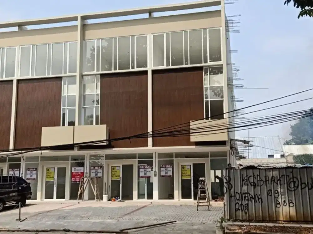 Dijual Ruko 3 Lantai View Danau di Duta Harapan, Bekasi Utara
