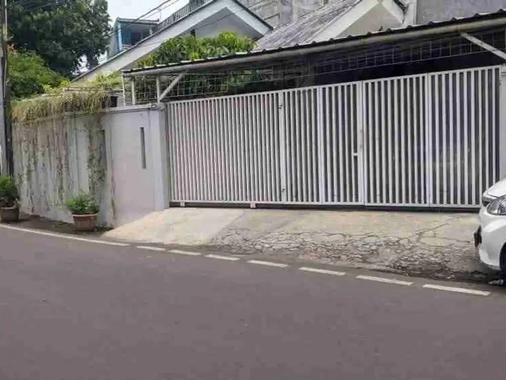 RUMAH CIKINI JAKARTA PUSAT