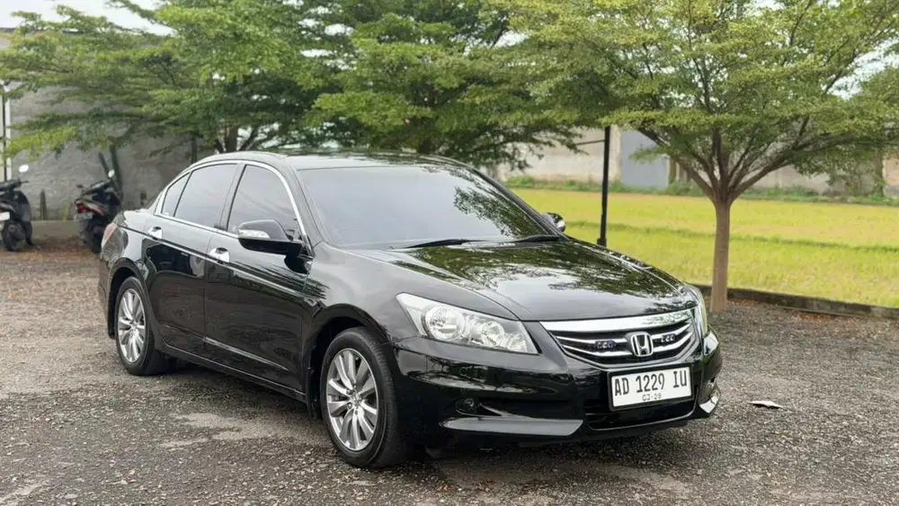 Honda accord VTI-L 2012