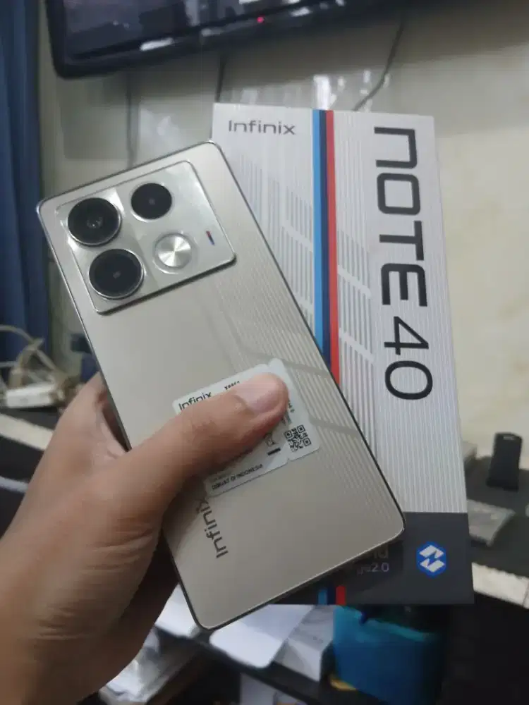 Infinix Note 40 racing edition 
8/256GB 
fullset