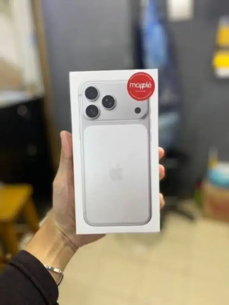 Iphone 17 pro Silver 256 GB segel dan blm aktivasi