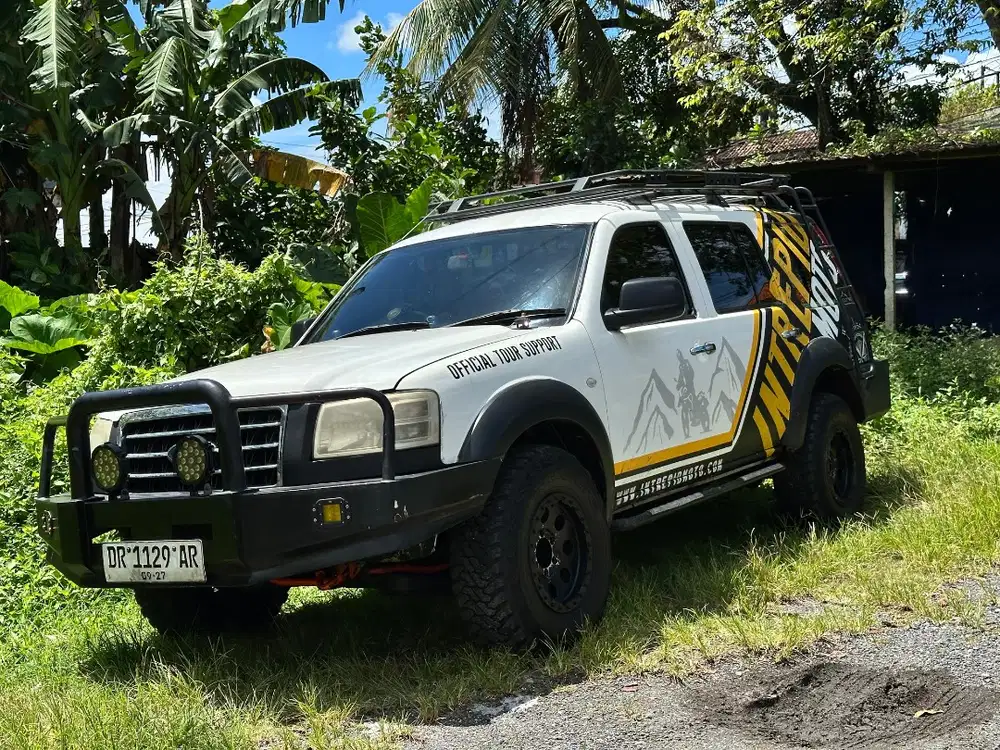 DIJUAL – FORD EVEREST 2008 4WD 2.5 DIESEL