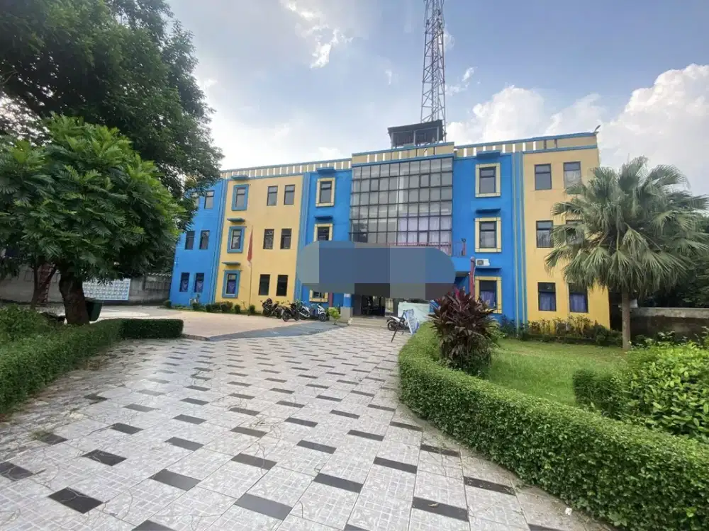 Dijual Gedung 3 Lantai di Sumur Batu, Bantar Gebang, Kota Bekasi