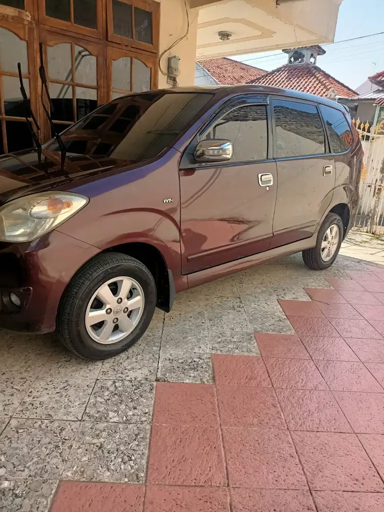 Toyota Avanza type G tahun 2010