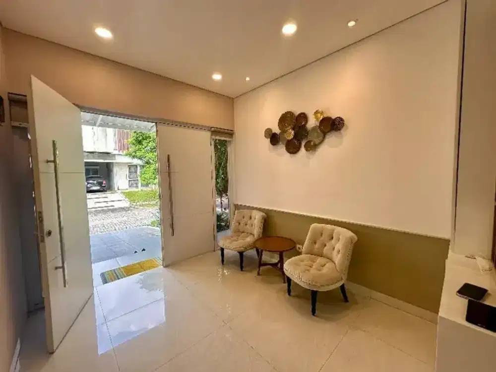 Dijual Cepat Rumah Bagus Renoved Semi Furnished Cluster Serenade Lake Gading Serpong