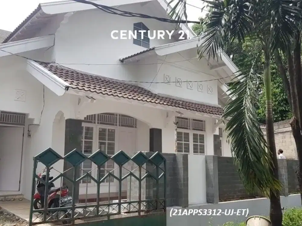 Rumah luas, kokoh, siap huni, lokasi kuldesak, masih ada sisa tanah dijual di Sektor 3, Bintaro Jaya.