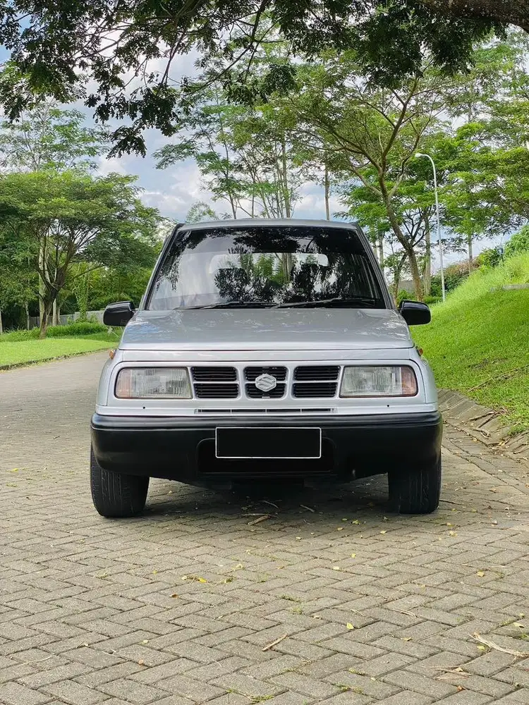 Suzuki Sidekick M/T 1999