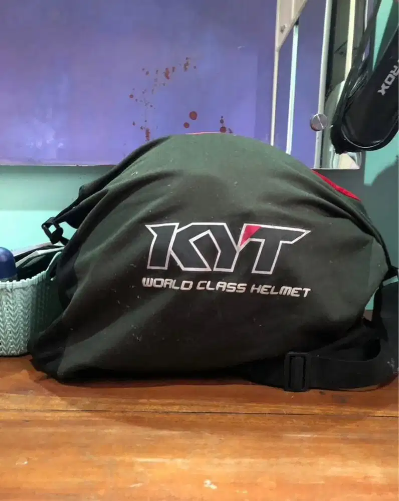 dijual helm kyt vendetta 2 fullface