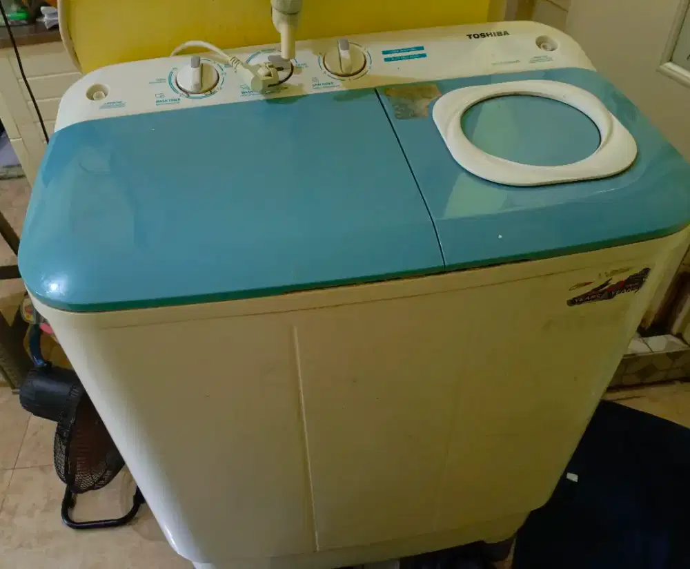 Mesin cuci Toshiba