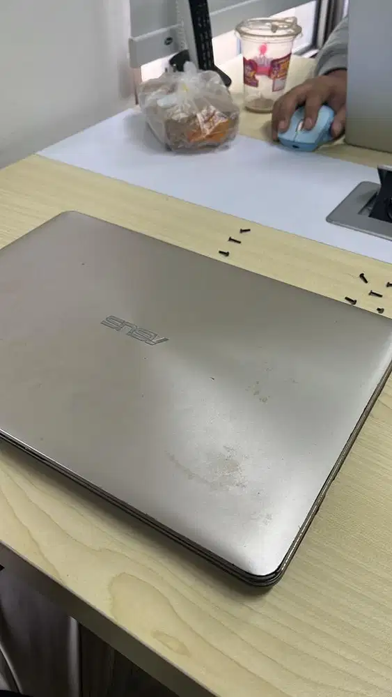 ASUS Vivobook X442 UQR