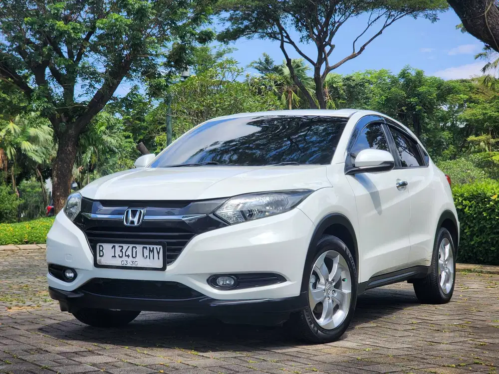 TDP 35.JT| HRV E CVT 1.5 AT 2015 PUTIH ISTIMEWA TERAWAT !! HR-V