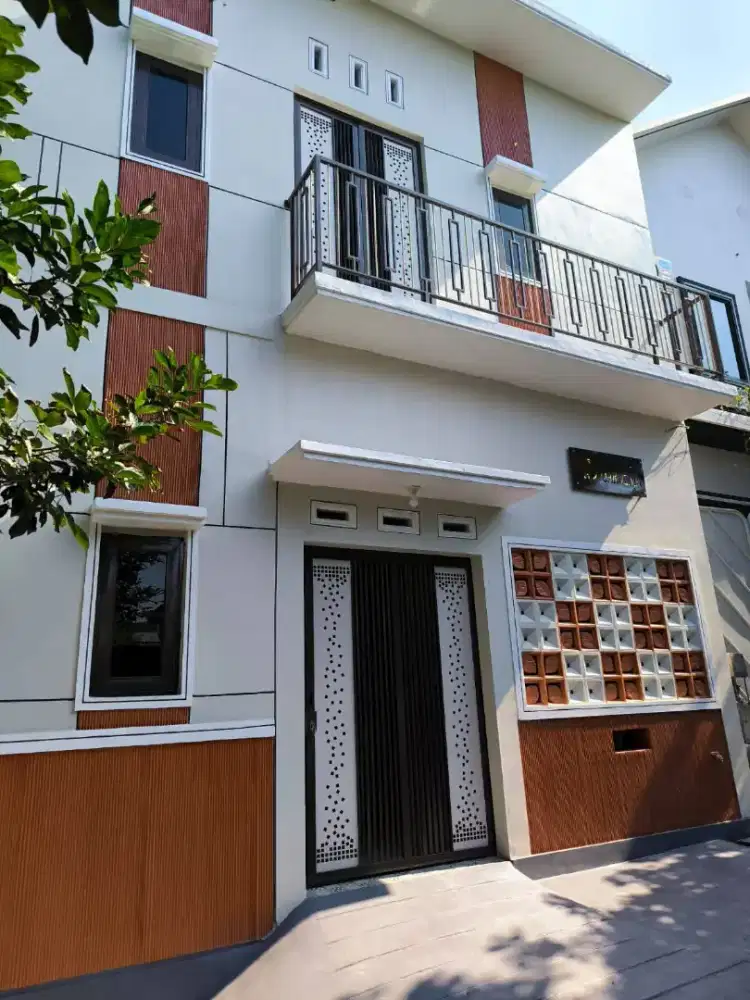 Dijual Kost Baru Ekslusif UNS 12 Kamar