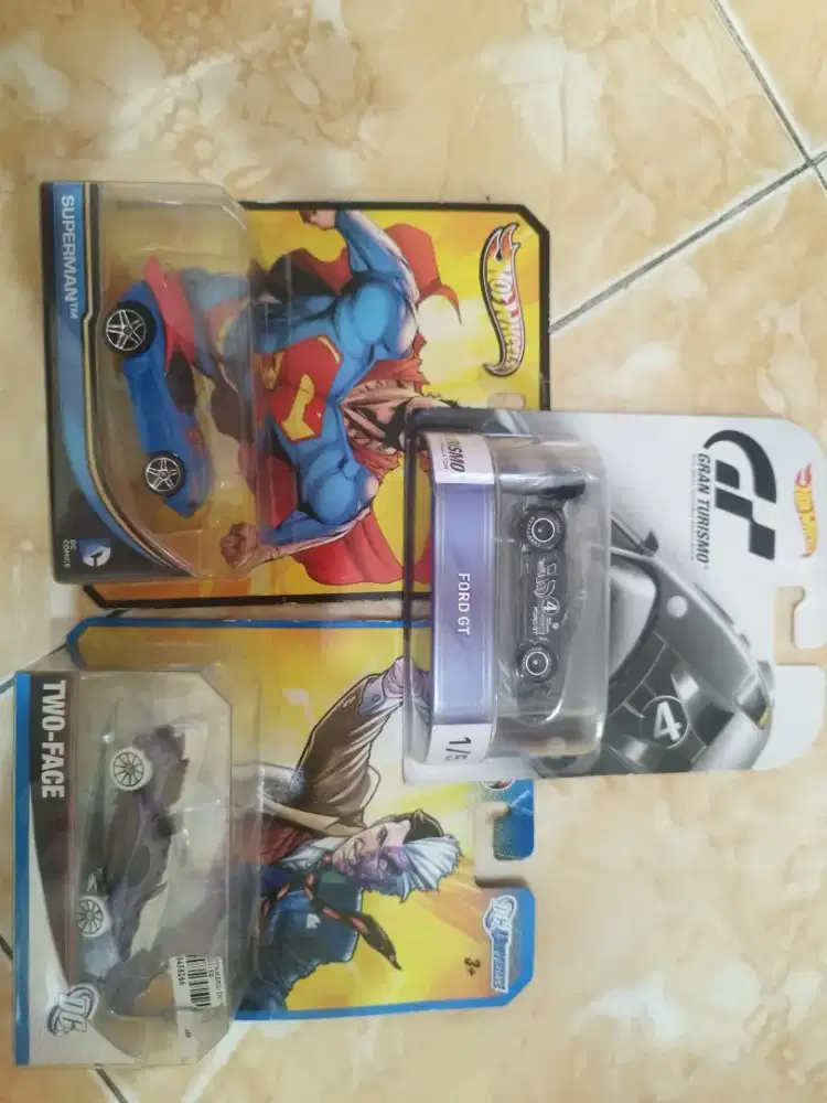 Di jual Hot wheels segel jual santai