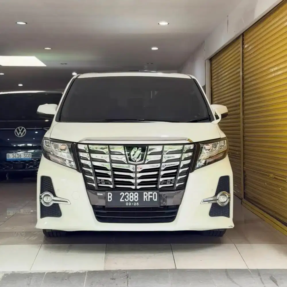 Toyota New Alphard 2.5 SC Audioless