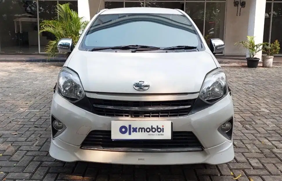 Garansi Mesin 1th Toyota Agya 1.0 G Bensin-AT Putih 2015