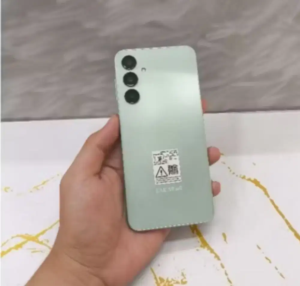 SAMSUNG A16 4G 8/168, kondisi 90% masih garansi, minus charger hilang