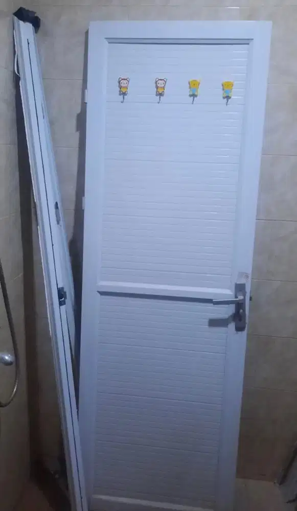 Jual pintu kamar mandi aluminum di Ciledug Tangerang