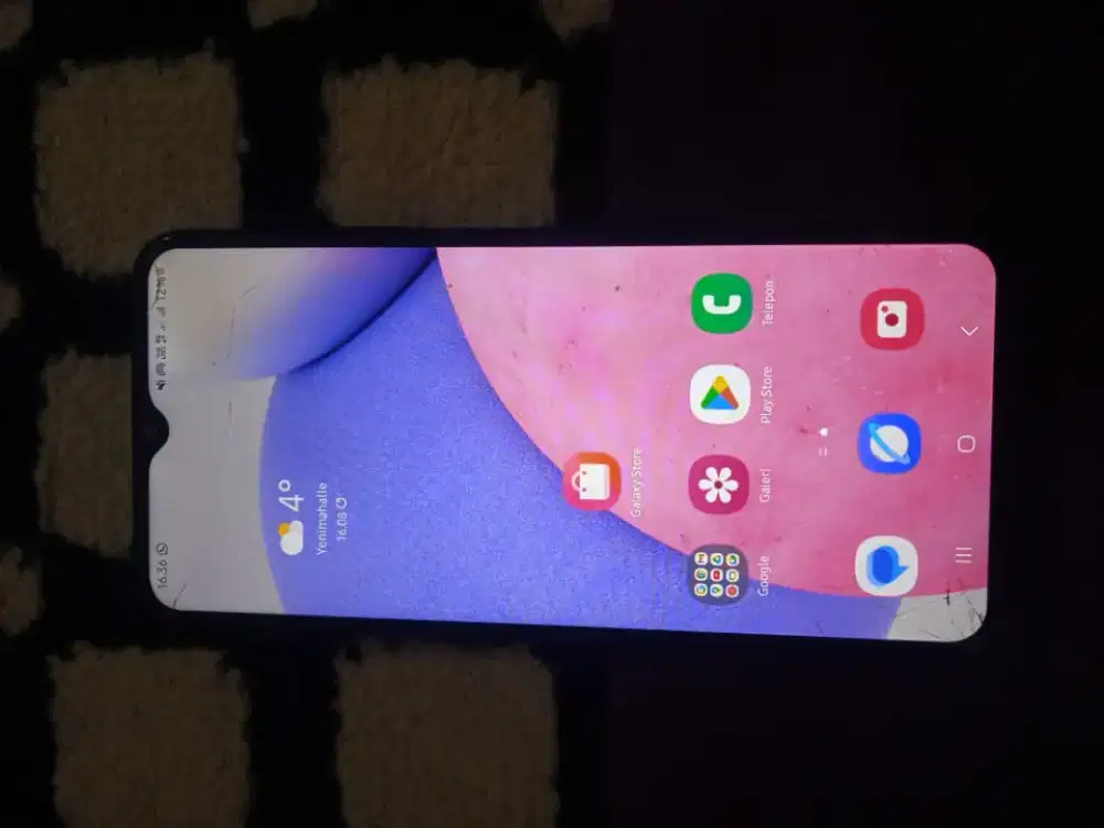 Jual hp samsung A03s ram 4/64 normal minus retak sentuhan normal