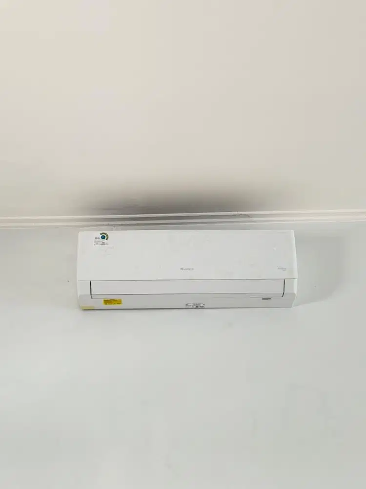 Jual murah AC bekas merk Gree 2,5pk