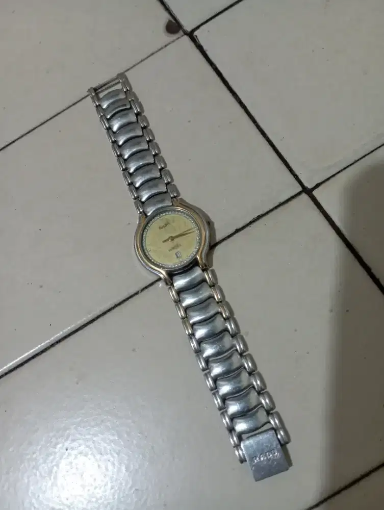 Jam tangan rado Florence Quartz Swiss made