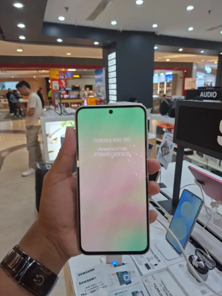 Samsung A56 5G (8/256)