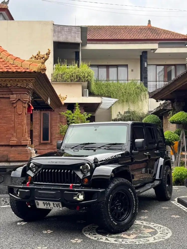 Jeep Sahara Rubicon Anniversary 70year
