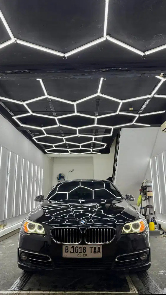 BMW 528i 2014 Bensin