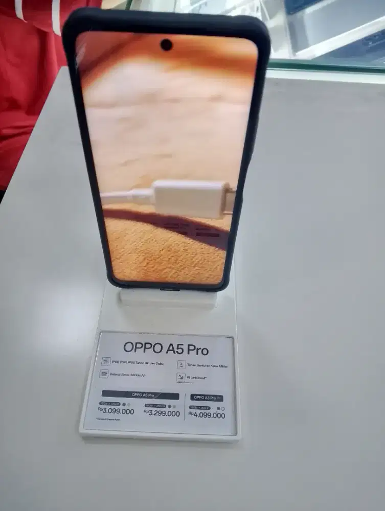 Hp baru iPhone dan Android bisa cicilan